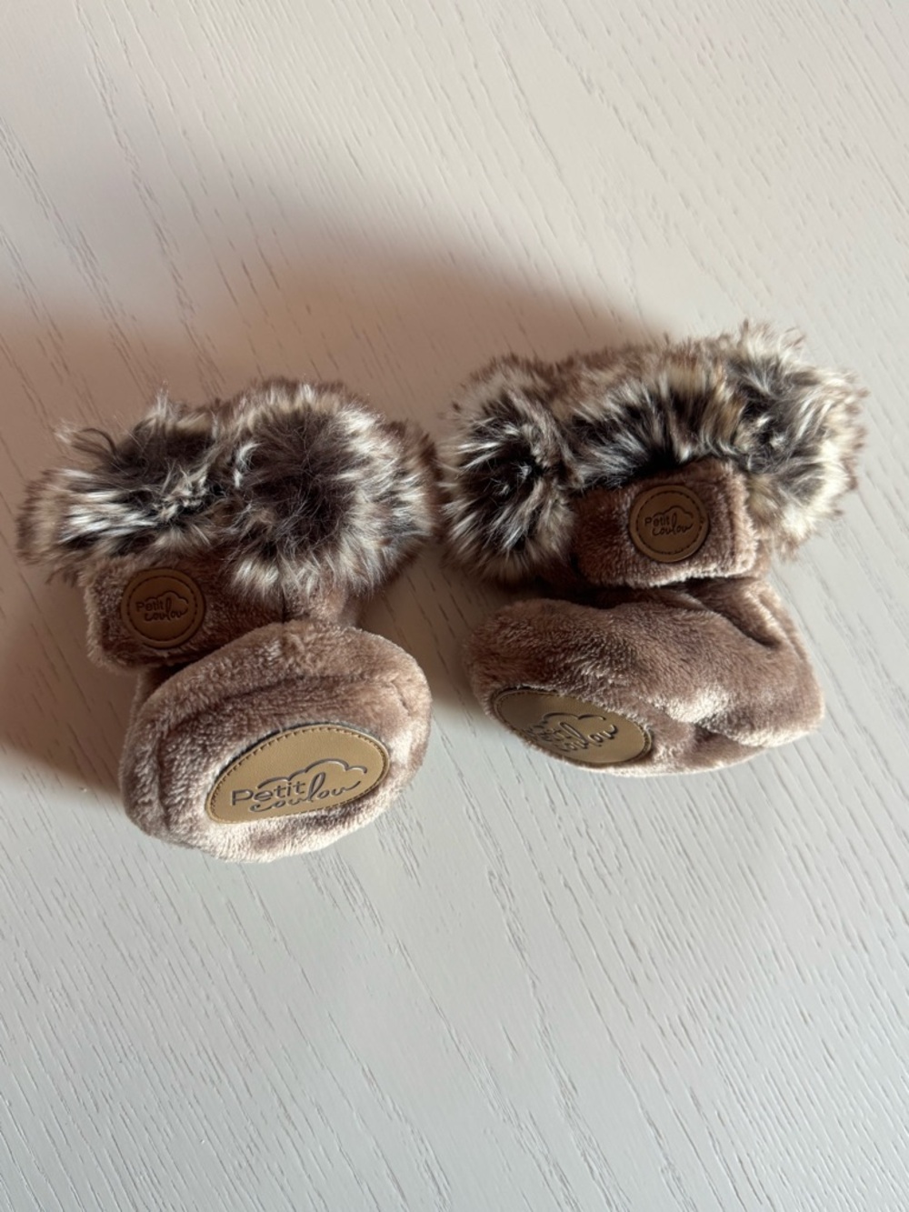Petit Coulou fur booties for baby